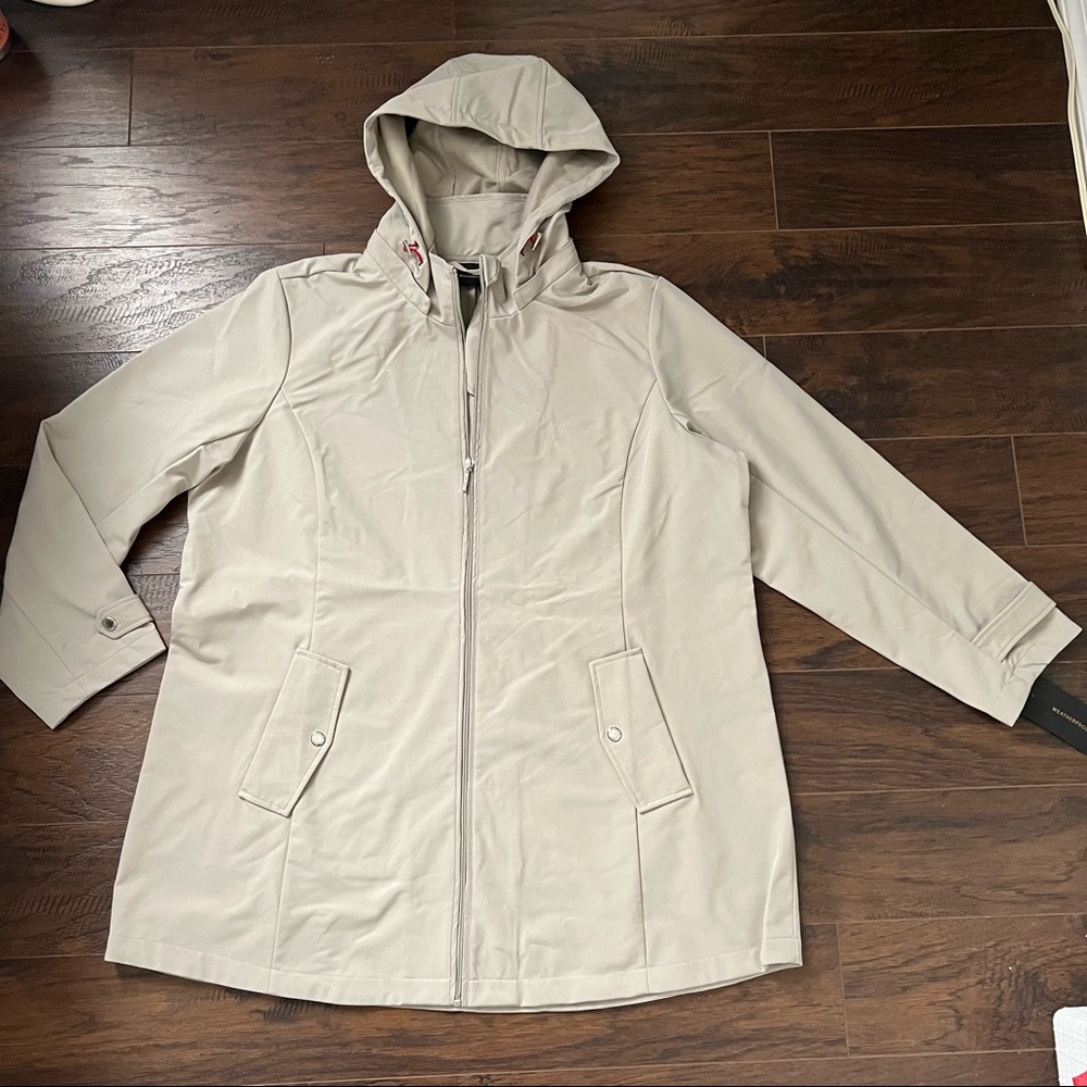 Weatherproof Women’s Zip Up Jacket Tan 2X NWT